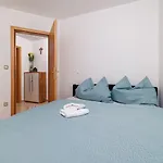 Apartmán Helles In Neubausiedlung Nur 500 Meter Zum Mit Meerblick, Waschmaschine *