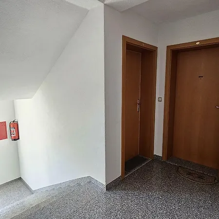 Apartman Helles In Neubausiedlung Nur 500 Meter Zum Mit Meerblick, Waschmaschine Crikvenica