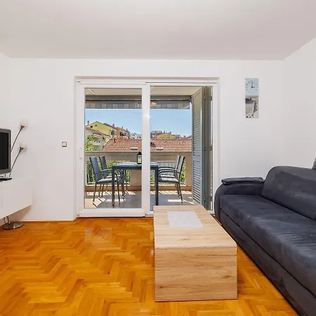 Helles In Neubausiedlung Nur 500 Meter Zum Mit Meerblick, Waschmaschine