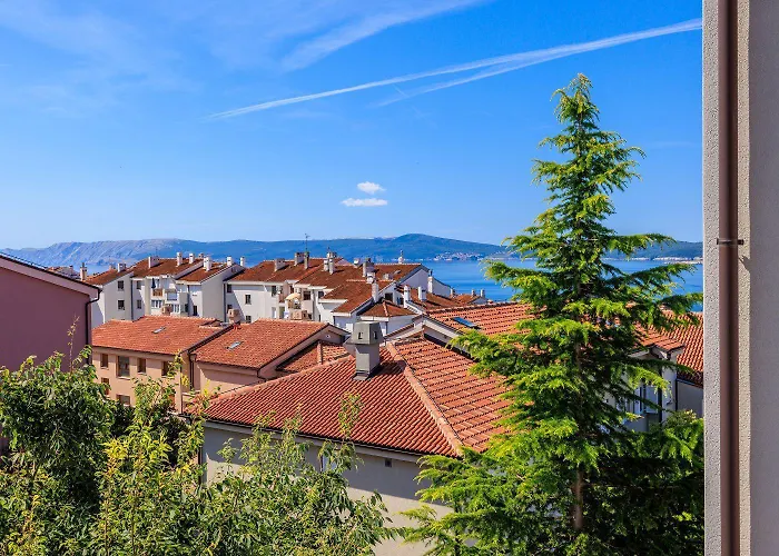 Helles In Neubausiedlung Nur 500 Meter Zum Mit Meerblick, Waschmaschine Lägenhet Crikvenica